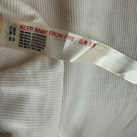 Intimately Free People NWT Women’s M Medium White Ribbed Top Crew Casual - Picture 5 of 11